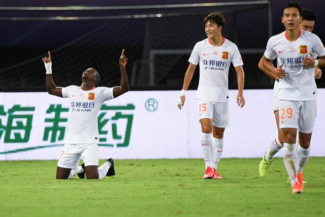 意甲-吉鲁帽子戏法莱奥破门 AC米兰5-1桑普